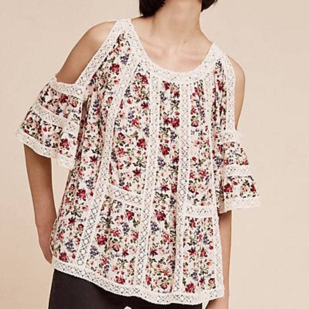 Blue Tassel by Anthropologie Maylou Open-Shoulder Blouse Size XS Multicolor
